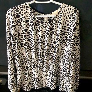 Black & White long sleeve tops